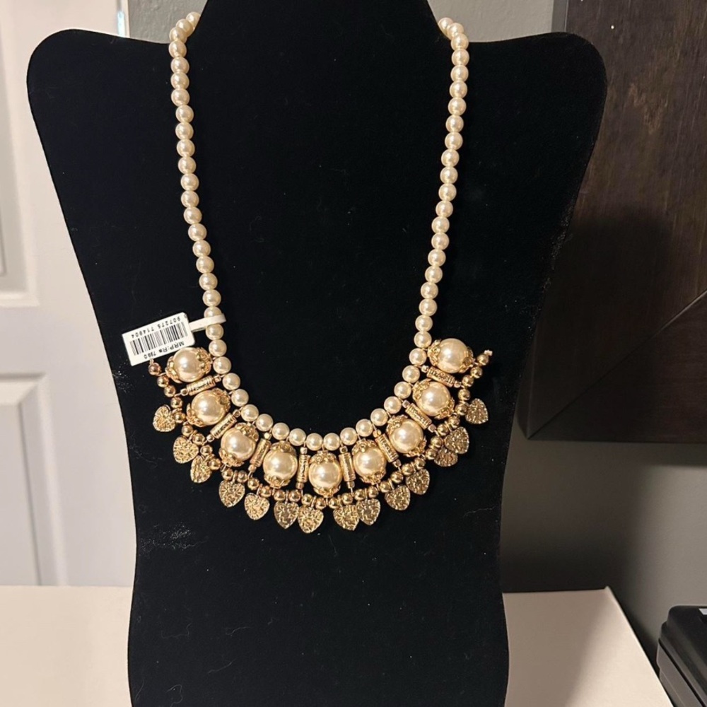 Elegant Ethnic Necklace